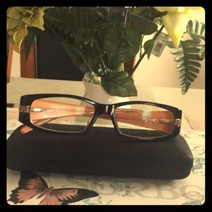 Prada Eyeglasses ‘temp not 4 sale,am on vacation ‘